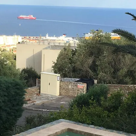 Nanouchka * Bastia